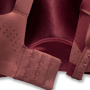 Sujetador deportivo elegante con correas ajustables Ropa de Yoga de alta calidad para mujeres Precio para correr y hacer ejercicio Precio razonable - Product Image 6