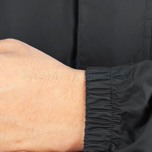 Veste coupe-vent en polyester souple de grande taille pour hommes Imperméable à capuche en toile pour la course à pied imperméable réversible - Product Image 6