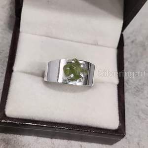 Anillo de Plata de Ley 925 con Peridoto Natural, Piedra de Nacimiento de Agosto, Banda Ancha, Joyería Hecha a Mano para Mujer - Product Image 5