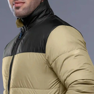 Chaqueta Acolchada para Hombre de Alta Calidad para Invierno, con Logotipo Frontal, Múltiples Colores, Diseño Cortavientos y Ecológico - Product Image 2