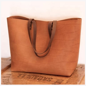 Sac fourre-tout de haute qualité en cuir véritable résistant à l'eau, durable, grande capacité, sac à main à bandoulière, mode vintage, portable - Product Image 1