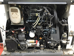 Asequible Bobcatt Skid Steer T770 Loader Motor diésel de alta calidad Listo para enviar EPA Potente motor - Product Image 6