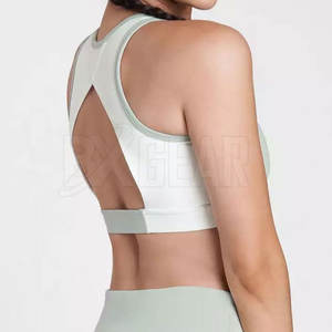 Soutien-gorge de sport flexible et durable conçu pour offrir un confort maximal avec une technologie d'évacuation de l'humidité parfaite pour le yoga - Product Image 5