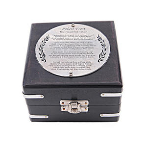 Boussole Horloge en Aluminium avec Boîtier en Bois, Modèle Décoratif 15.2Lx10.8Wx14H cm, Design Côtier, Léger, pour Table, Style Ancien et Moderne - Product Image 4