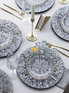 Plateau en rotin rond en gros incrusté de nacre du fabricant du Viet Nam accepter un design personnalisé - Product Image 4