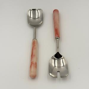 Serveur à salade au design unique pour la maison, la cuisine et la table de restaurant, serveur à salade décoratif fait à la main avec une poignée en résine - Product Image 5