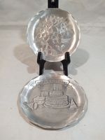 Sous-verres carrés en aluminium brossé, design moderne et classique, résistants à la chaleur, écologiques, construction durable, métal élégant de haute qualité