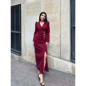 Vestido Maxi missJANELL para Mujer, Cuello en V, con Detalles de Visón, Tela Doble Atlas de Poliéster y Elastano, Elegante Vestido Largo con Corte en A y Manga Larga - Product Image 2