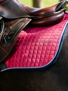 Tapis de selle de cheval anglais durable fourniture en gros tissu de polyester de coton respirant doublure douce léger absorbant les chocs - Product Image 6