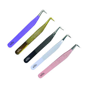 Venta al por mayor de etiquetas personalizadas, pinzas para pestañas inclinadas, aplicadores de pestañas de acero inoxidable en diferentes colores - Product Image 1