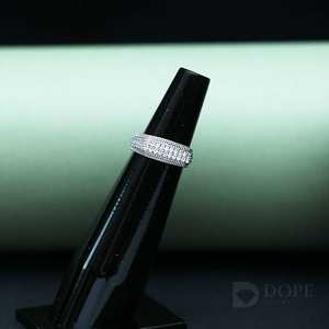 Bague en or 18 carats personnalisée avec bordure de style de rue pour hommes pour toutes les occasions - Product Image 1