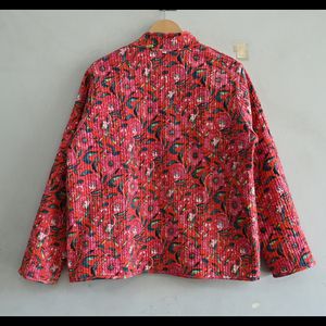 Veste pour femme élégante et écologique en coton matelassé à imprimé floral réversible, boutons, 100% coton, manches longues, hiver printemps - Product Image 4
