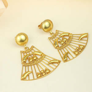 "ต่างหูแฟชั่นระย้าสีทองต่างหูเงิน anokhi arka" - Product Image 3