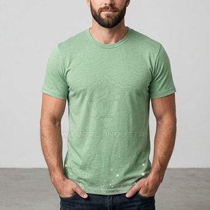 T-shirts pour hommes surdimensionnés avec strass, matière douce et confortable, design élégant et scintillant, idéal pour les looks estivaux. - Product Image 3