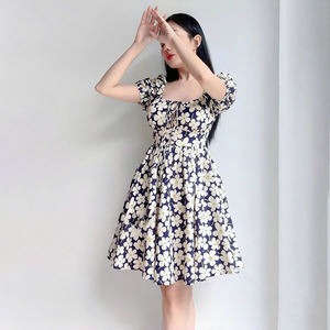 [ดราก้อนเอ็กซ์ เวียดนาม] ชุดเดรสลายดอกไม้พองฟูน่ารัก พร้อมกระโปรงสั้น สำหรับสาวสวย ปี 2024 ผ้าเนื้อนุ่ม สีฟ้าขาว - Product Image 4