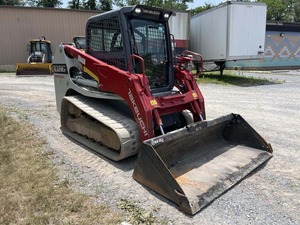 Cargadora Compacta Takeuchi TL12R2, Maquinaria para Movimiento de Tierras, Entrega a Todo el Mundo - Product Image 2