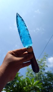 Cuchillo con Punta de Flecha Tallada en Piedra de Obsidiana Aqua, Hecho a Mano, Calidad Premium, Decoración de Altar, de Khambhat, India, por Muntaha Agate Exports - Product Image 2