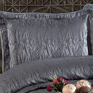 Juego de Ropa de Cama Guzide Riva Vivaldi Gris Antracita de 4 Piezas, Personalizado, Clásico, de Lujo, 100% Chenilla Orgánica Tejida a Rayas - Product Image 2