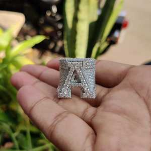 Anillo personalizado con letra A del alfabeto Iced Out, plata de ley 925, diamante moissanita VVS brillante, estilo hip hop, hecho a mano. - Product Image 1