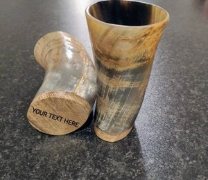 Gobelet en corne de buffle |   Verre à boire en corne naturelle polie pour cadeaux - Product Image 1