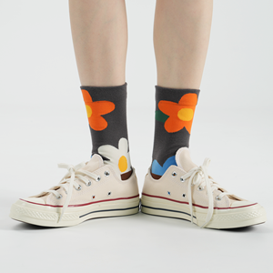 Calcetines de Algodón para Mujer Kikiya - Diseño Floral, Transpirables, de Punto, Grosor Estándar, para Uso Diario Informal, Compresión Clase 1 - Product Image 3