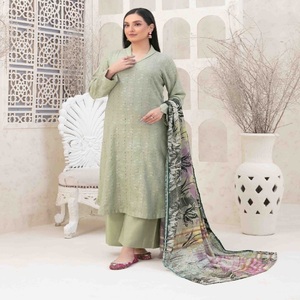 Costumes Punjabi-Daily Wears Pakistan et vêtements indiens Pakistanais Salwar Kameez pour femme sur la pelouse par Tawakkal au prix d'usine - Product Image 1