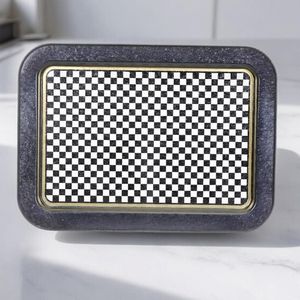 Plateau de service en bois en damier 310x430mm Plateau rectangulaire en métal et bois pour le service des aliments - Product Image 1