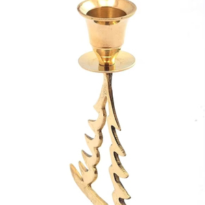 เชิงเทียนโลหะลวดลายที่ซับซ้อนสำหรับใช้ในบ้านเทศกาลคริสต์มาสการออกแบบตกแต่งภายในที่เป็นเอกลักษณ์ - Product Image 1