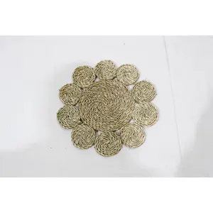 Wholesale Eco - Friendly Natural Rattan Seagrass Placemats Circular Hand Woven Straw Placemats Decor