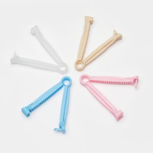 Pinza umbilical desechable colorida para cordón umbilical <span class=keywords><strong>de</strong></span> lechones, para <span class=keywords><strong>parto</strong></span> <span class=keywords><strong>de</strong></span> animales, equipo agrícola - Product Image 4