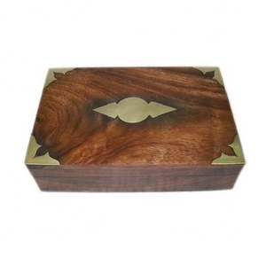 Sous-verre en bois de forme carrée en bois et bois de résine - Product Image 1