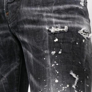 กางเกงยีนส์สีดำเข้มคลาสสิกสำหรับผู้ชาย ผ้าเนื้อนุ่มยืดหยุ่น 100% ผ้าฝ้าย ตะเข็บพรีเมียม เอวยางยืด ใส่สบาย เหมาะสำหรับฤดูหนาว กำลังเป็นที่นิยมอย่างมาก - Product Image 1