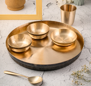 Ustensile en laiton et bronze Ethenic Handi Kadai Tawa Thali Set Cuillère de service Ghee pot Masala Dani Spice Box Roti And Dosa Tawa - Product Image 3