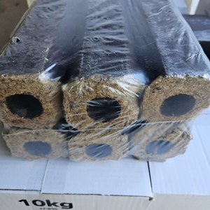 Briquettes de bois bon marché prêtes à l'exportation à bas prix - Product Image 1