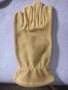 Guantes de soldadura de piel de vaca hechos a mano personalizados, cómodos guantes de seguridad protectores anticorte anticalor y antiimpacto - Product Image 2