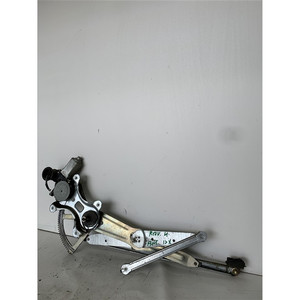 ตัวปรับกระจกไฟฟ้าด้านหน้าขวา TOYOTA Rav4 รุ่นที่ 2 6981042200 (00>03) - Product Image 2