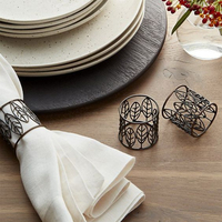 Rond de serviette en métal élégant et porte-mouchoirs avec décoration de table en forme de feuille pour mariages et anniversaires stockés