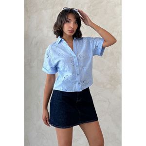 เสื้อปักลายลูกไม้ขายส่ง - สีฟ้า - Product Image 1
