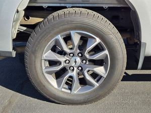 LISTO PARA ENVÍO 2020 CHEVR0LET SILVERAD0 1500 RST Crew Cab RWD - Product Image 2