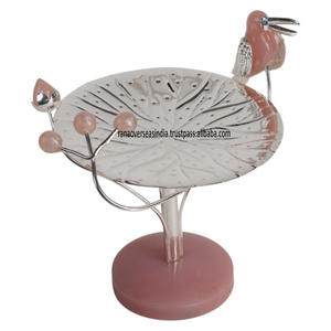 Plateau à dessert sur pied en laiton et résine, sculpté en lotus classique, plaqué argent, pour servir et offrir en célébration - Product Image 4