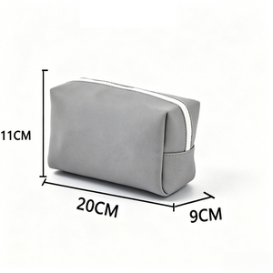 Pochette de maquillage en néoprène imperméable, personnalisable, avec fermeture éclair, pour voyage et rangement de produits de toilette - Product Image 3