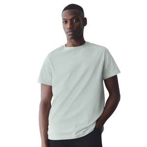 Camisetas de algodón básicas suaves para todos los días, cuello redondo, ajuste Regular 150GSM, ligeras, cómodas, descuentos por pedidos a granel, MOQ 20 piezas - Product Image 1