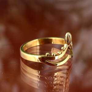 Bague en laiton au design tendance, style bohème, pour femmes, plaquée or 18 carats, motif couronne et chevron, fine, pour la vente en gros/OEM/ODM - Product Image 3