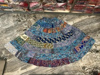 Jupe longue en soie bohème à 7 niveaux Patchwork Design terreux naturel respirant longue flottante Gypsy danse du ventre Sari élégant et élégant