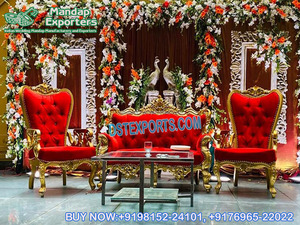 Elegante conjunto de sofás italianos de respaldo bajo para escenario de bodas, sofá italiano con acabado dorado para escenario, conjunto de sofás para bodas indias, EE. UU. - Product Image 3