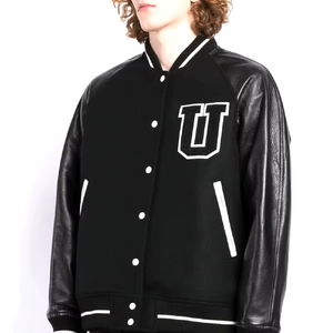 Chaqueta universitaria clásica ligera para hombre con forro de lona suave de retazos de chenilla icónica con logotipo frontal, carcasa exterior cómoda - Product Image 3