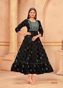 High on Demand Festival de bodas y ocasión de recepción Rayón con estampado de papel de aluminio Flair Kurti Vestido para mujer - Product Image 6