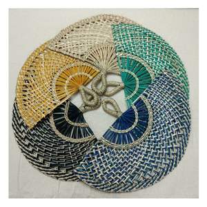 Abanico de Bambú Ecológico, Hecho a Mano con Hoja de Palma, Abanico Tradicional Vietnamita, Regalo para Bodas y Fiestas, Diseño Tejido con Paja Natural y Ratán - Product Image 6