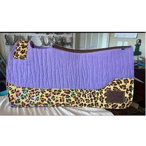 Tapis de selle occidental en mousse haute densité doublé polaire professionnel durable pour l'équitation pour l'exportation mondiale depuis l'Inde - Product Image 1