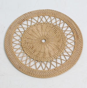 Joli napperon en rotin Lombok - Product Image 1